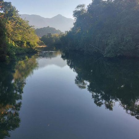 Aconchegante Kitnet Em Angra Dos Reis-Rj, Ideal Para Casal Lejlighed Eksteriør billede